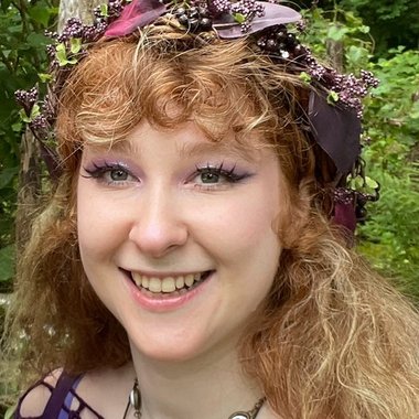 Raya Z. - Freelance Illustrator