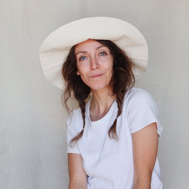 Emma B. - Freelance Graphic Designer