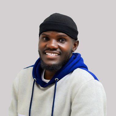 DDAMULIRA J. - Freelance Brand Designer