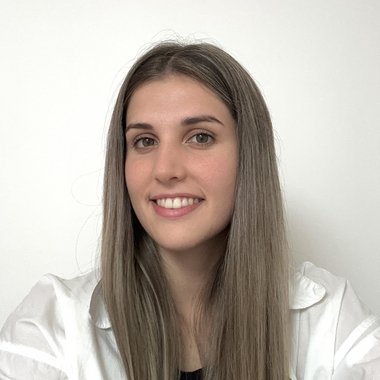 Lucía - Freelance Brand Designer