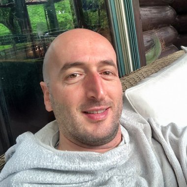 Zafer - Freelance Presentation Designer