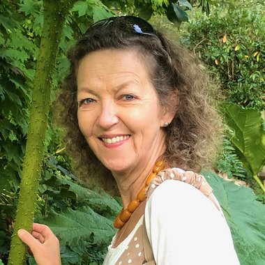 Jacqui T. - Freelance Artworker