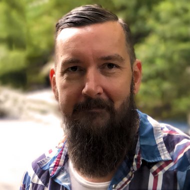 Flint H. - Freelance Brand Designer