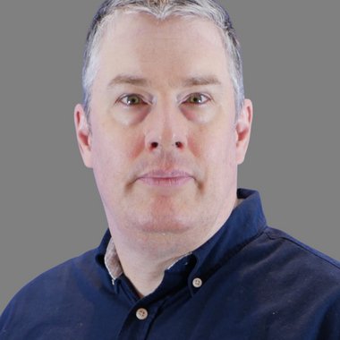 Paul B. - Freelance Social Media Manager