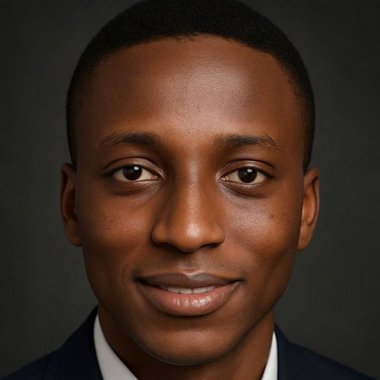 Emmanuel O. - Freelance Social Media Manager