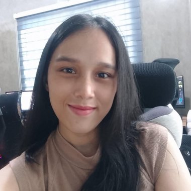 Nicole N. - Freelance Video Editor