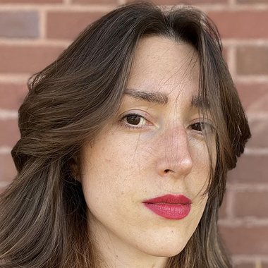 carahtherese - Freelance Designer