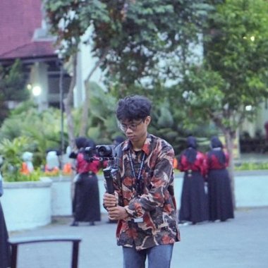 Azis S. - Freelance Web Developer
