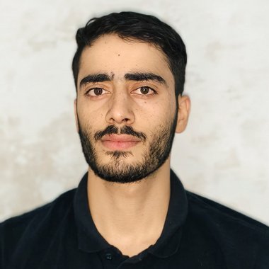 Hashim H. - Freelance Web Developer