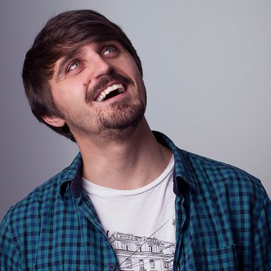 Erdis D. - Freelance Digital Marketer