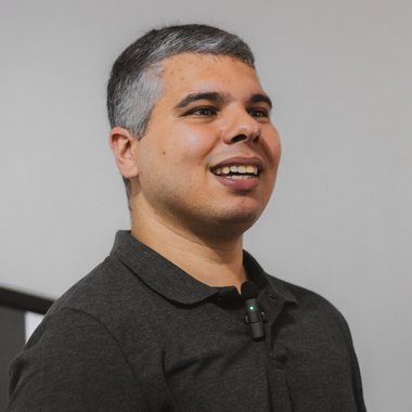 Mayco C. - Freelance Web Designer