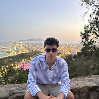 Daniel-Ionut B. - Freelance Growth Marketer