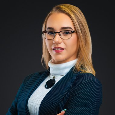 Cherine V. - Freelance Digital Marketer