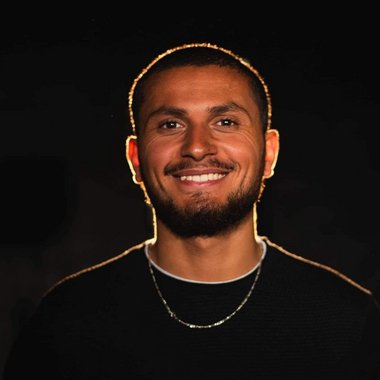 Youness C. - Freelance Writer