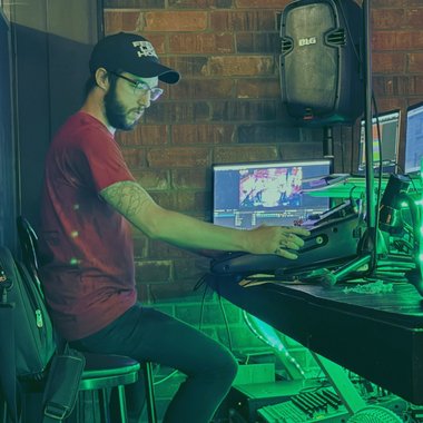 Mikael D. - Freelance Music Producer