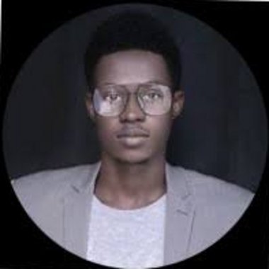 Samuel M. - Freelance Writer