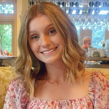 Gracyn F. - Freelance Social Media Freelancer