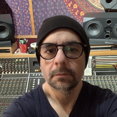 Mauricio C. - Freelance Mastering Engineer