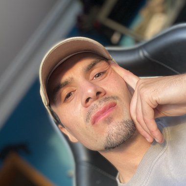 Ratahi T. - Freelance Web Developer