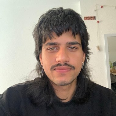 Manraj S. - Freelance Ugc Creator