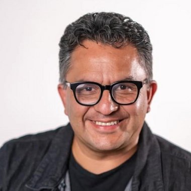 Aramís S. - Freelance Social Media Freelancer