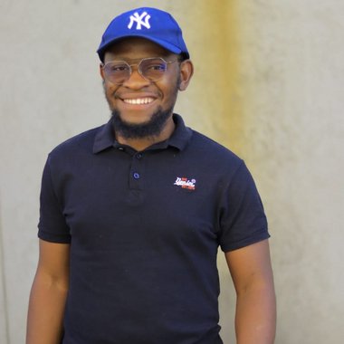 Retselisitsoe M. - Freelance Web Developer