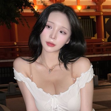 SabinaHickman - Freelance 3d Designer