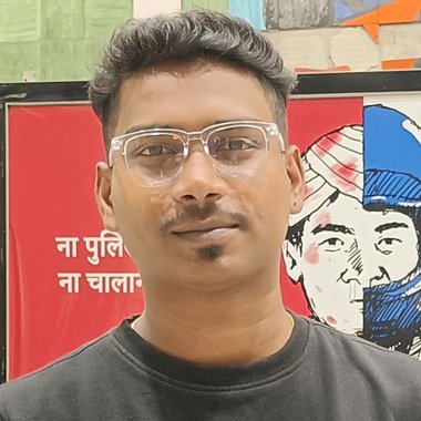 Om - Freelance Web Designer