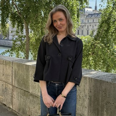 Nora E. - Freelance Social Media Freelancer
