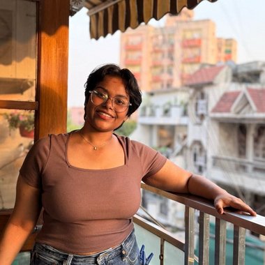 SAKSHIK A. - Freelance Pitch Deck Designer