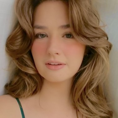 RILEY H. - Freelance Music Producer