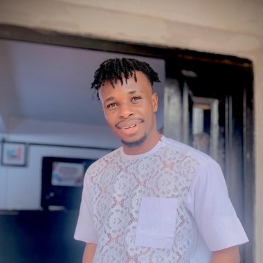 Iyanuoluwa J. - Freelance Monogram Designer