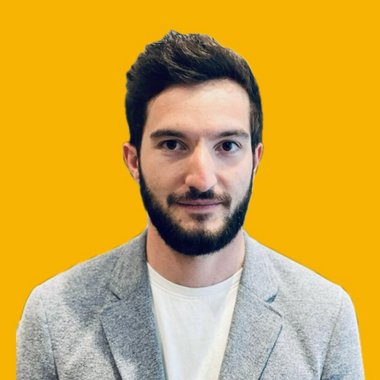 Elvis C. - Freelance App Developer