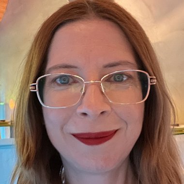 Janet G. - Freelance Developer