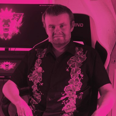 Martin S. - Freelance Graphic Designer