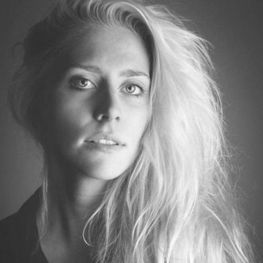 Ellie H. - Freelance Book Illustrator