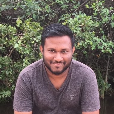 Muawwaz Y. - Freelance Web Developer