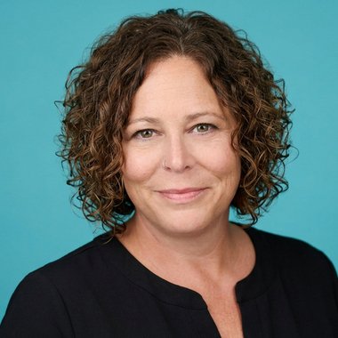 Jennifer M. - Freelance Production Designer