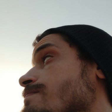 Ahmed21x - Freelance Brand Designer