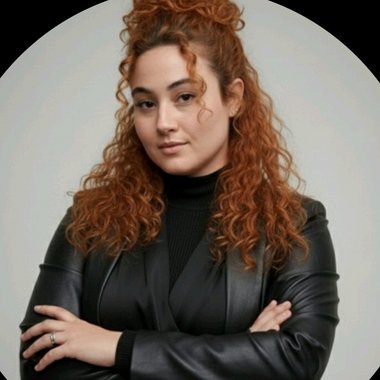 Ursula C. - Freelance Art Director