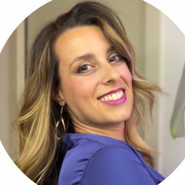 Marvi S. - Freelance Social Media Manager