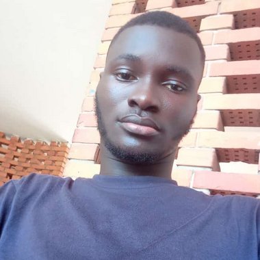 Mathieu915480 - Freelance Community Manager