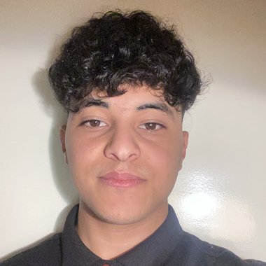 Saad h. - Freelance Artworker