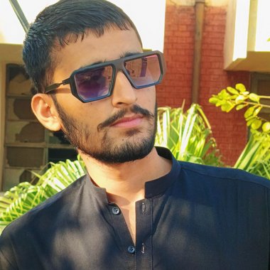 Rising S. - Freelance Rap Artist