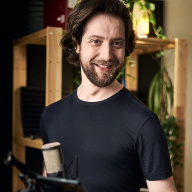 Blank S. - Freelance Mastering Engineer