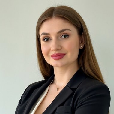 Viktoriia H. - Freelance Digital Marketer