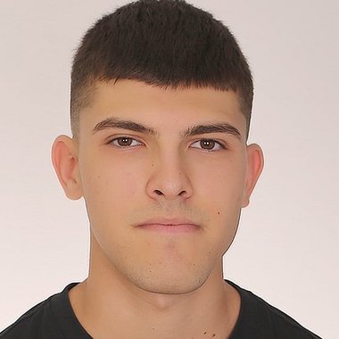 Georgi V. - Freelance Digital Marketer