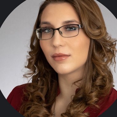 Milly L. - Freelance Production Designer