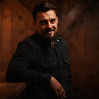 Cosmin L. - Freelance Videographer