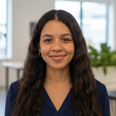 Carlos R. - Freelance Content Creator